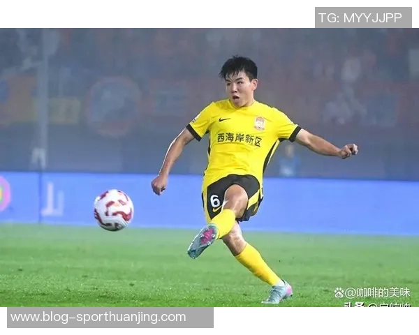 中国球员徐彬成功登陆英格兰联赛董路发文祝贺引发热议